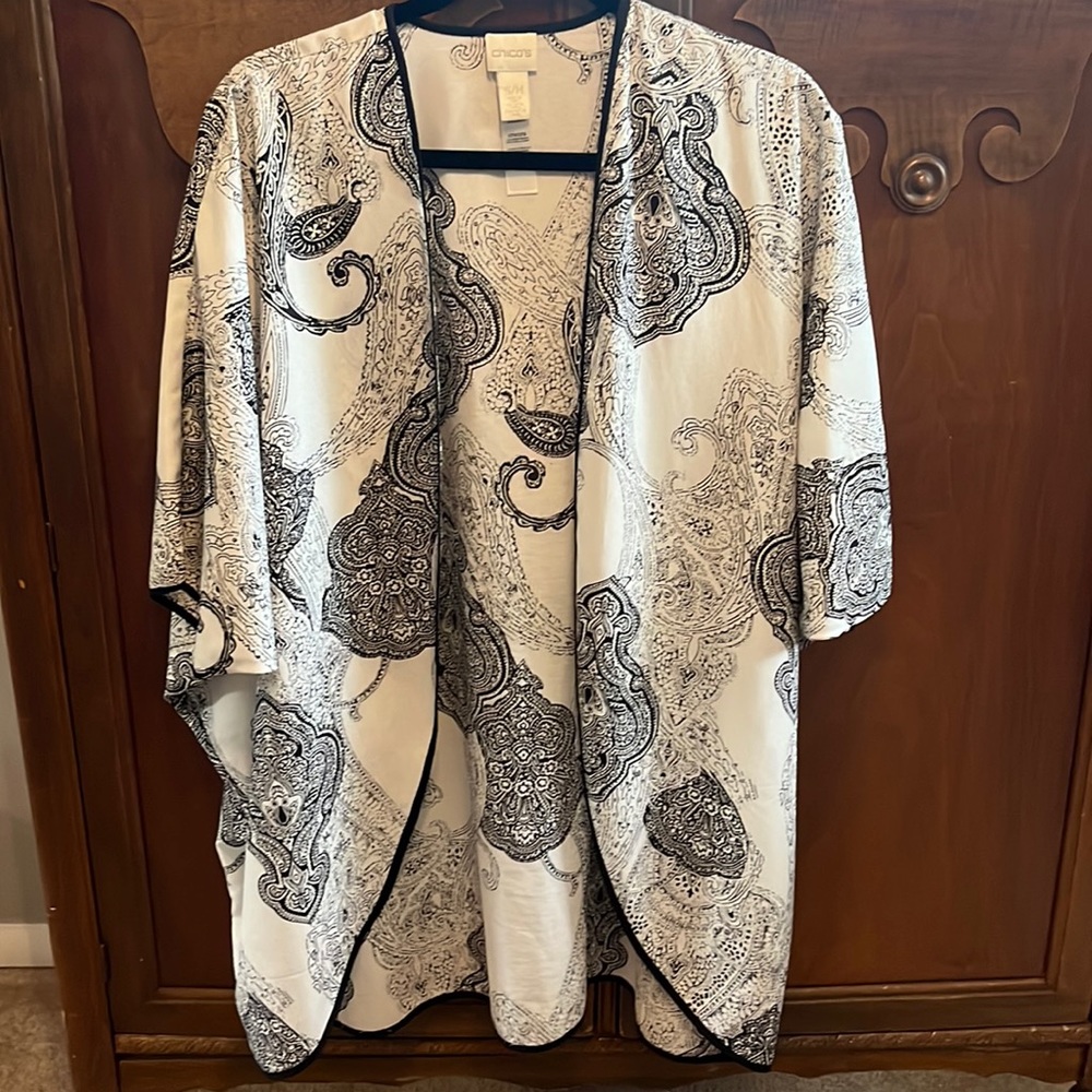 Chico’s Paisley Kimono